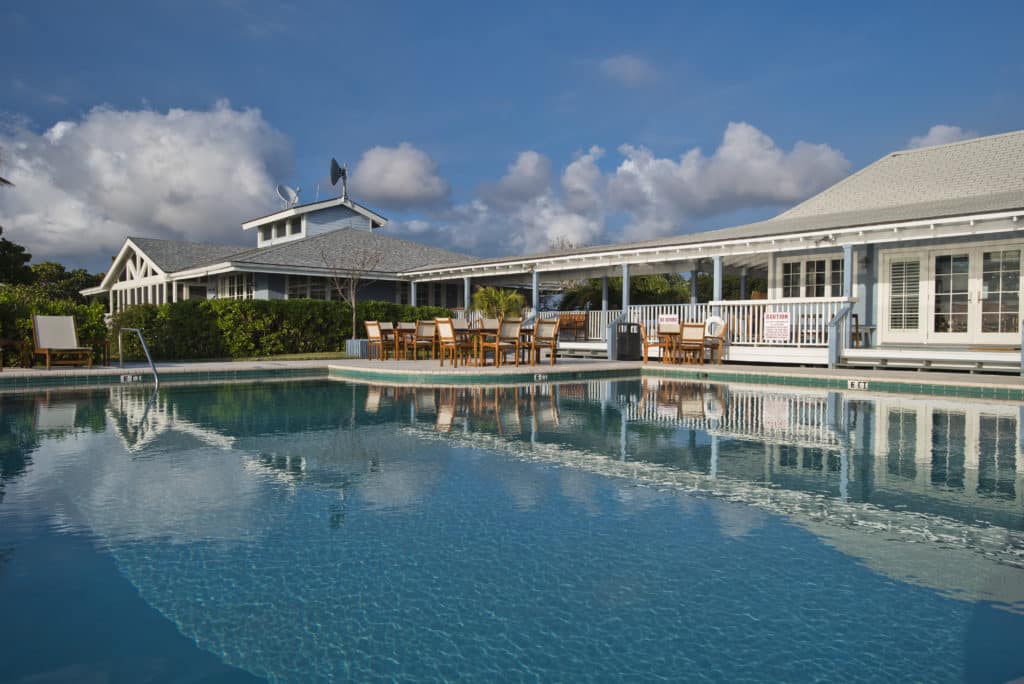 Deep Water Cay, Grand Bahama Island, pool fishing vacation